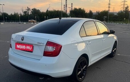 Skoda Rapid I, 2016 год, 1 275 000 рублей, 5 фотография