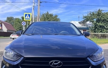 Hyundai Solaris II рестайлинг, 2017 год, 1 250 000 рублей, 5 фотография