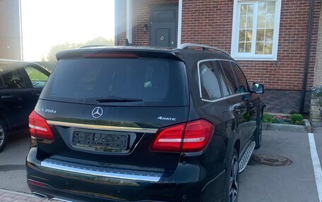 Mercedes-Benz GLS, 2017 год, 4 700 000 рублей, 3 фотография