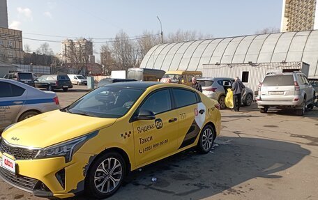 KIA Rio IV, 2022 год, 1 390 000 рублей, 3 фотография