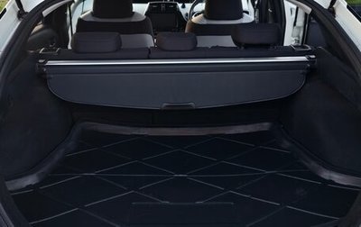 Toyota Prius IV XW50, 2016 год, 1 650 000 рублей, 1 фотография