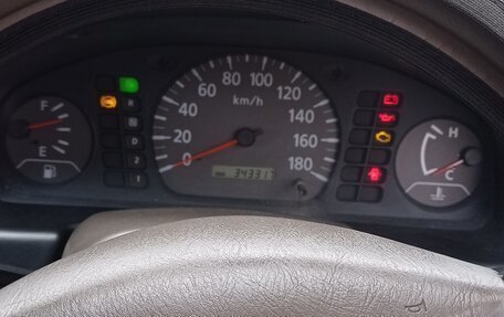 Nissan Sunny B15, 2001 год, 340 000 рублей, 4 фотография