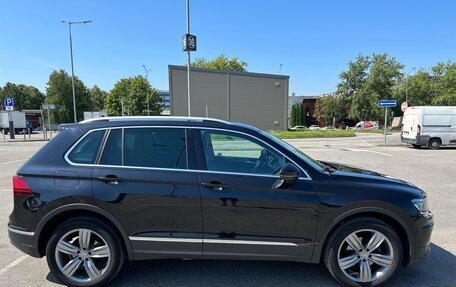 Volkswagen Tiguan II, 2018 год, 2 750 000 рублей, 5 фотография