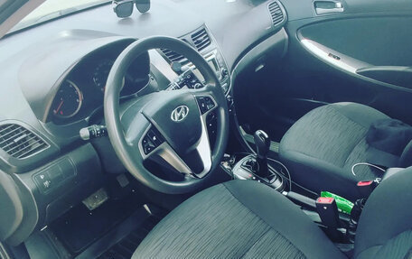 Hyundai Solaris II рестайлинг, 2015 год, 795 000 рублей, 5 фотография