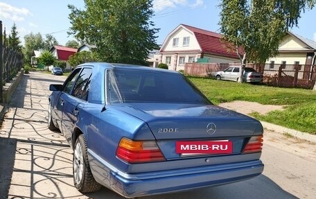 Mercedes-Benz W124, 1990 год, 250 000 рублей, 7 фотография