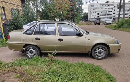 Daewoo Nexia I рестайлинг, 2011 год, 300 000 рублей, 10 фотография