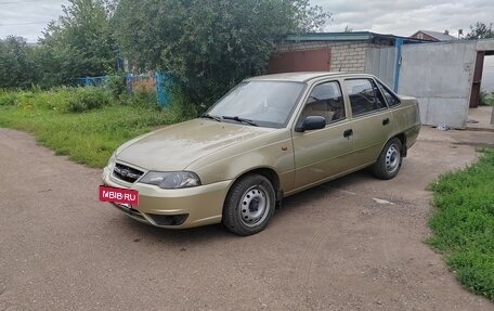 Daewoo Nexia I рестайлинг, 2011 год, 300 000 рублей, 20 фотография