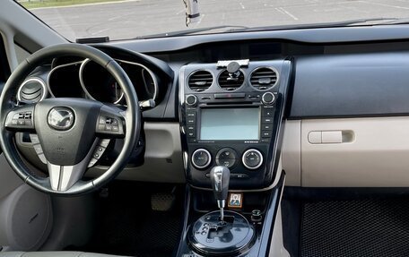 Mazda CX-7 I рестайлинг, 2010 год, 700 000 рублей, 5 фотография