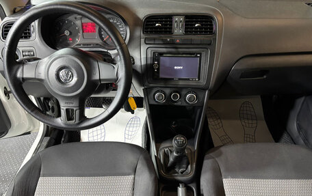 Volkswagen Polo VI (EU Market), 2013 год, 720 000 рублей, 9 фотография