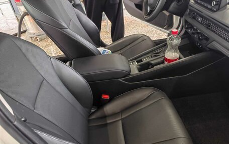 Honda Accord, 2023 год, 4 000 000 рублей, 12 фотография