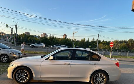 BMW 3 серия, 2017 год, 2 100 000 рублей, 8 фотография