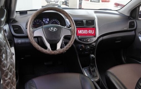 Hyundai Solaris II рестайлинг, 2014 год, 970 000 рублей, 6 фотография