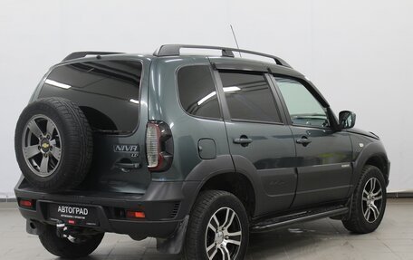 Chevrolet Niva I рестайлинг, 2018 год, 740 000 рублей, 4 фотография