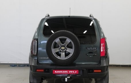 Chevrolet Niva I рестайлинг, 2018 год, 740 000 рублей, 5 фотография