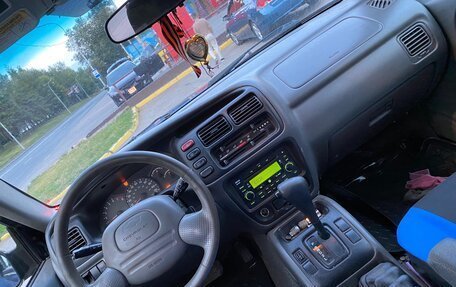 Chevrolet Tracker II, 2002 год, 220 000 рублей, 5 фотография