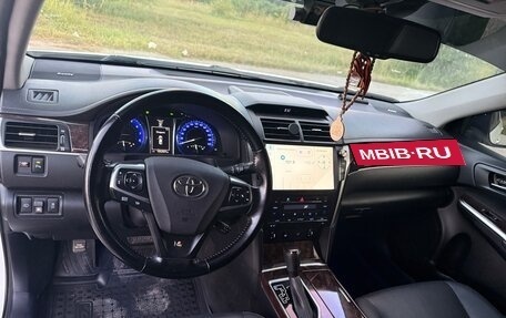 Toyota Camry, 2018 год, 2 680 000 рублей, 11 фотография