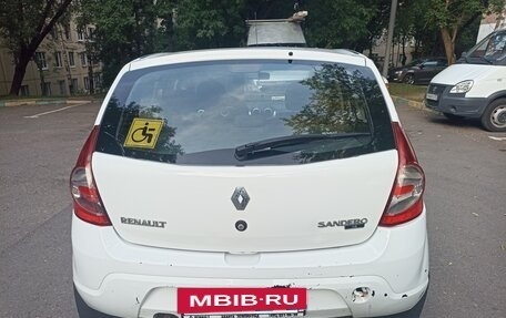 Renault Sandero I, 2011 год, 585 000 рублей, 7 фотография