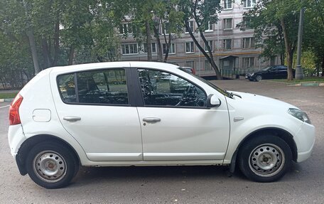 Renault Sandero I, 2011 год, 585 000 рублей, 10 фотография