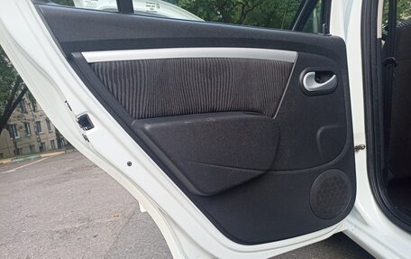 Renault Sandero I, 2011 год, 585 000 рублей, 23 фотография