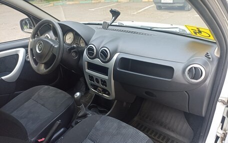 Renault Sandero I, 2011 год, 585 000 рублей, 34 фотография