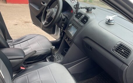 Volkswagen Polo VI (EU Market), 2011 год, 650 000 рублей, 7 фотография