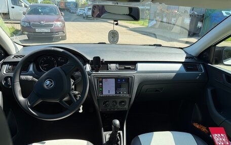 Skoda Rapid I, 2016 год, 1 000 000 рублей, 11 фотография