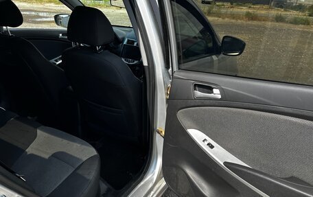 Hyundai Solaris II рестайлинг, 2013 год, 790 000 рублей, 10 фотография
