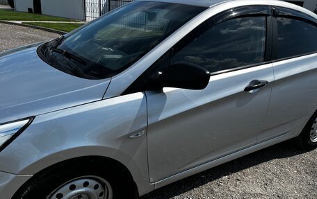Hyundai Solaris II рестайлинг, 2013 год, 790 000 рублей, 7 фотография