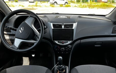 Hyundai Solaris II рестайлинг, 2013 год, 790 000 рублей, 17 фотография