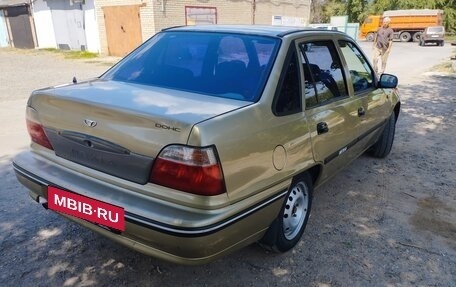Daewoo Nexia I рестайлинг, 2005 год, 265 000 рублей, 2 фотография