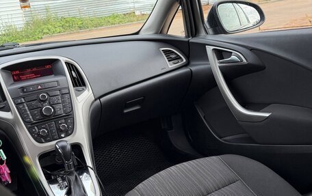 Opel Astra J, 2010 год, 470 000 рублей, 22 фотография