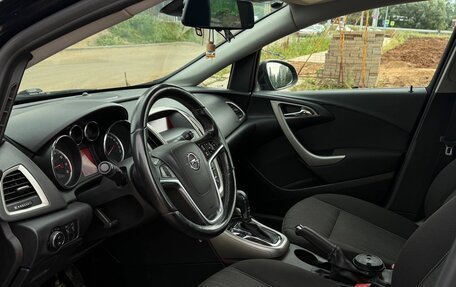 Opel Astra J, 2010 год, 470 000 рублей, 31 фотография