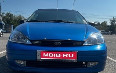 Ford Focus IV, 2001 год, 385 000 рублей, 3 фотография