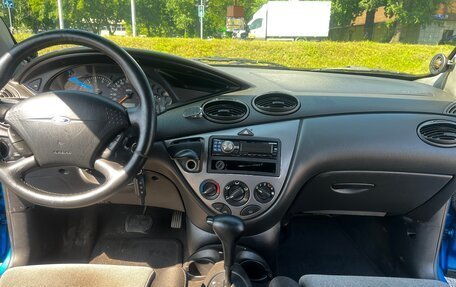 Ford Focus IV, 2001 год, 385 000 рублей, 25 фотография
