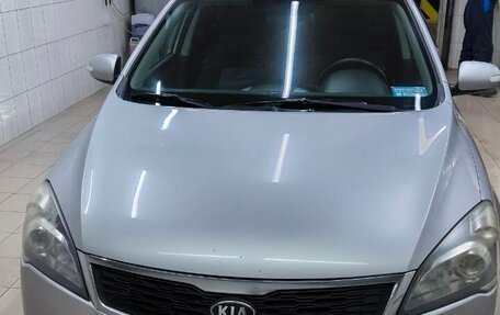 KIA cee'd I рестайлинг, 2011 год, 800 000 рублей, 2 фотография