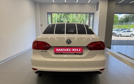 Volkswagen Jetta VI, 2013 год, 1 049 000 рублей, 5 фотография