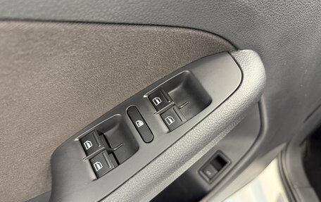 Volkswagen Jetta VI, 2013 год, 1 049 000 рублей, 15 фотография