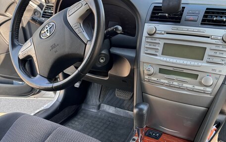 Toyota Camry, 2011 год, 1 230 000 рублей, 13 фотография