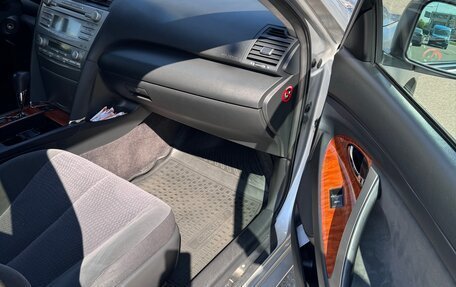 Toyota Camry, 2011 год, 1 230 000 рублей, 24 фотография