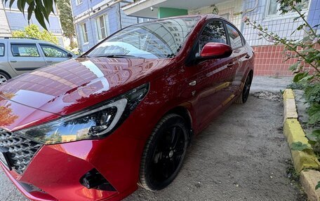 Hyundai Solaris II рестайлинг, 2021 год, 1 770 000 рублей, 5 фотография