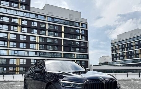 BMW 7 серия, 2019 год, 5 250 000 рублей, 3 фотография