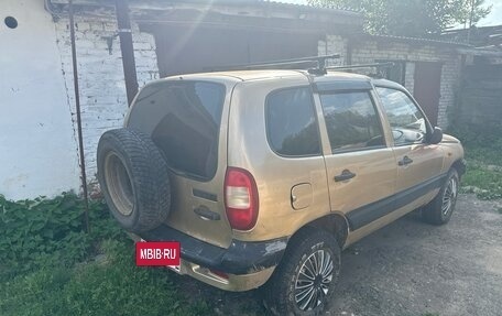 Chevrolet Niva I рестайлинг, 2005 год, 245 000 рублей, 2 фотография