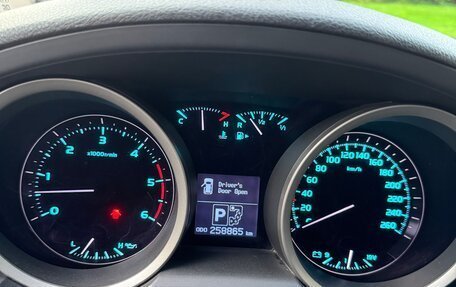 Toyota Land Cruiser 200, 2008 год, 2 950 000 рублей, 8 фотография