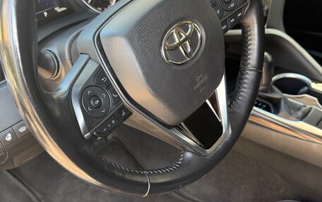 Toyota Camry, 2018 год, 2 450 000 рублей, 14 фотография