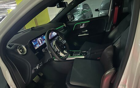 Mercedes-Benz GLA AMG, 2022 год, 4 800 000 рублей, 11 фотография