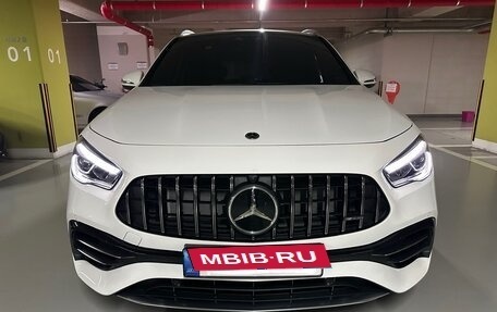 Mercedes-Benz GLA AMG, 2022 год, 4 800 000 рублей, 3 фотография