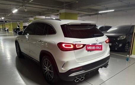 Mercedes-Benz GLA AMG, 2022 год, 4 800 000 рублей, 10 фотография