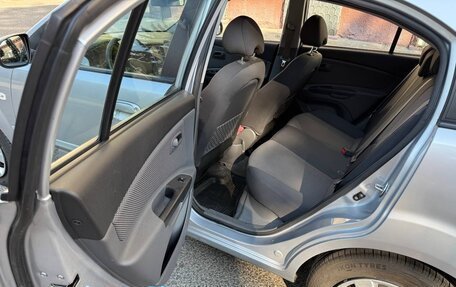 KIA Rio II, 2011 год, 799 000 рублей, 11 фотография