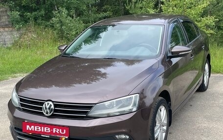 Volkswagen Jetta VI, 2016 год, 1 400 000 рублей, 7 фотография