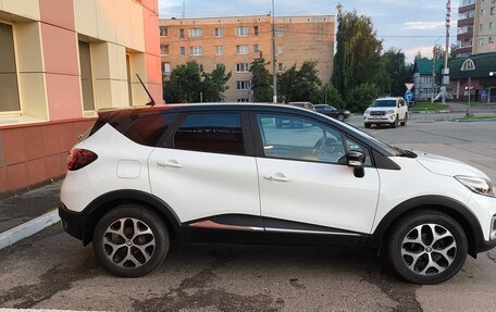 Renault Kaptur I рестайлинг, 2020 год, 1 700 000 рублей, 4 фотография